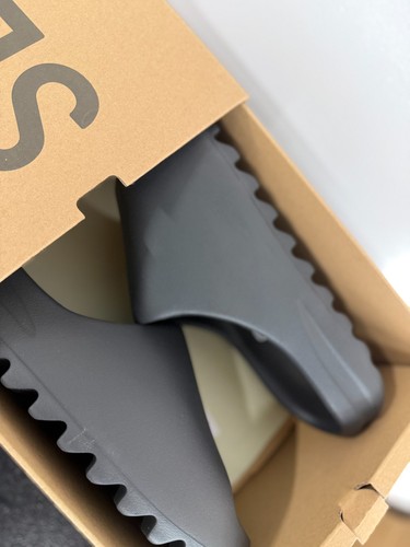 Adidas yeezy slide onyx - yeezy,